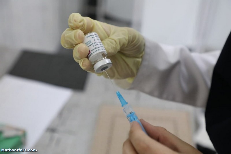 نوبت واکسیناسیون کرونا به ۸۰ ساله‌های فارس رسید